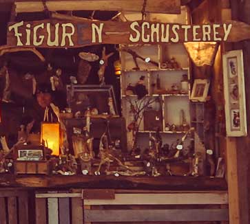 Figurenbau und Malerei von Indre Busar